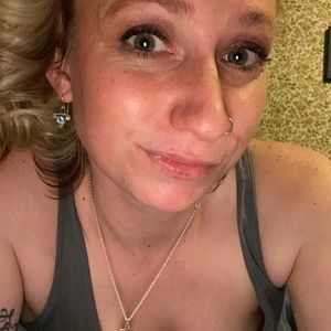 Meet your Posher, Joanna